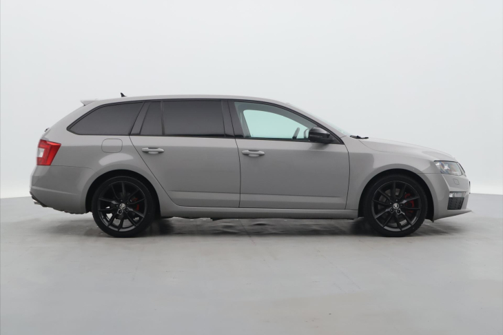 Škoda Octavia 2.0 TSI 162kW CZ RS