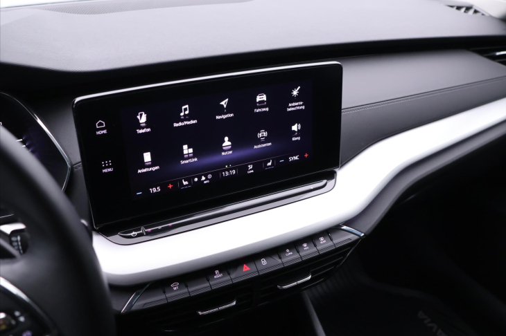 Škoda Octavia 2,0 TDI DSG Clever Matrix DPH