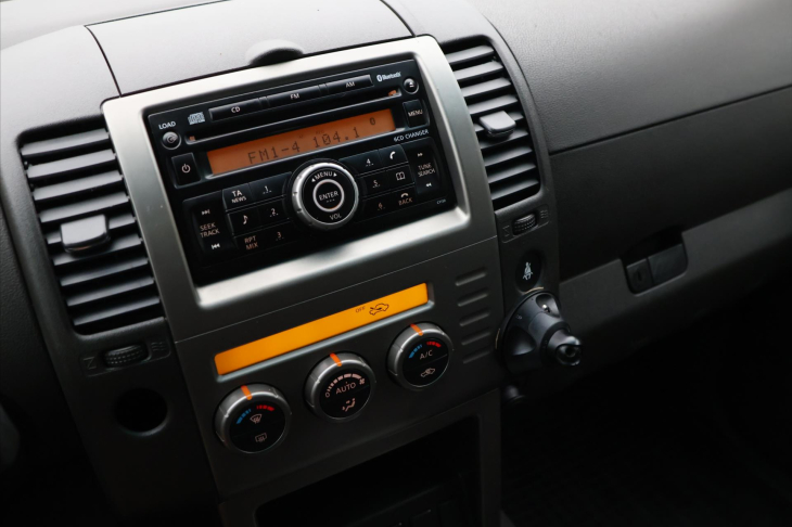 Nissan Pathfinder 2,5 dCi 126kW Automat 4WD CZ