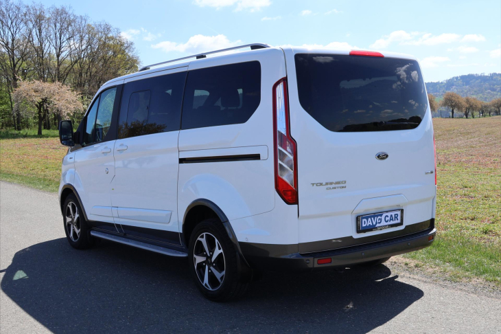 Ford Tourneo Custom 2,0 TDCI 136kW Active 1Maj DPH