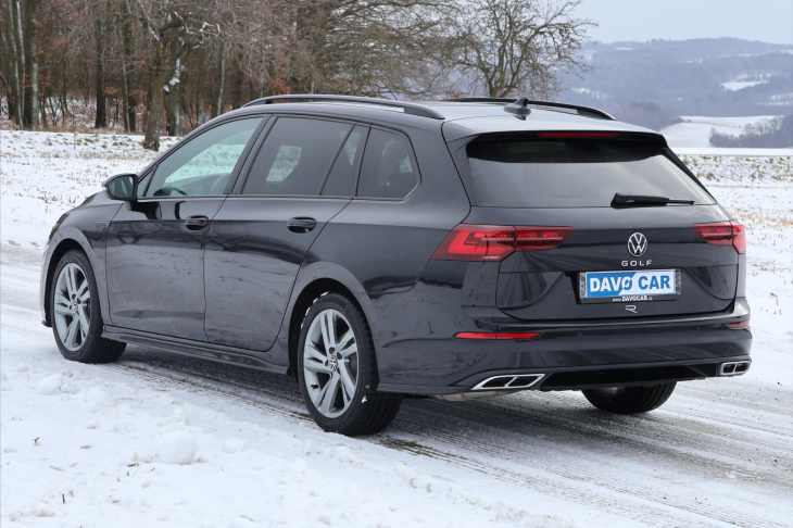 Volkswagen Golf 2,0 TDI DSG R-line Virtual DPH