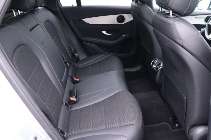 Mercedes-Benz GLC 2.0 200 4Matic CZ 1.Maj DPH