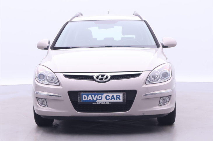 Hyundai i30 1,6 i 92kW CZ Klima STK 10/27