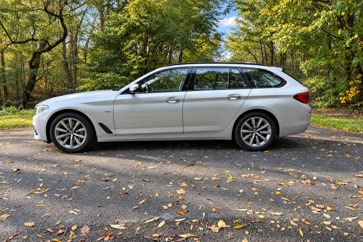BMW Řada 5 2,0 530i xDrive Luxury Line