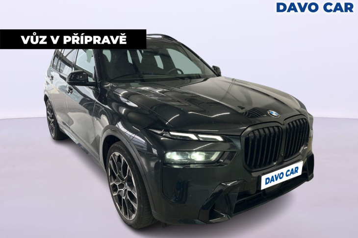BMW X7 3.0 xDrive40d 250kW M-Paket CZ DPH