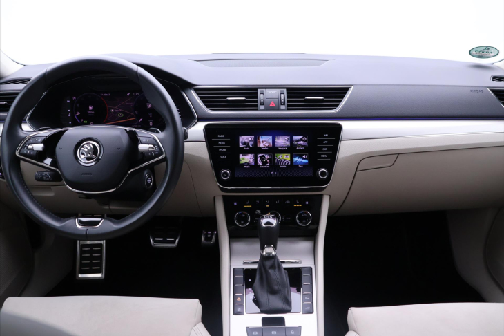 Škoda Superb 2,0 TDI  110 kW DSG DPH CZ