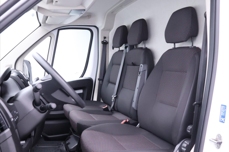 Peugeot Boxer 2,2 HDI 121kW CZ Klima DPH L4H2