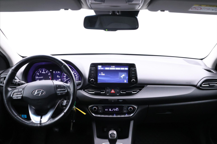 Hyundai i30 1,5 T-GDI 118kW Family Smart