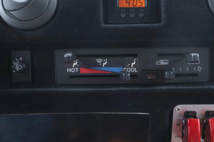 Santana Ostatní 2,8 D 92KW Wagon Expedice 4x4