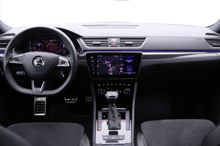 Škoda Superb 2,0 TDI 140 kW Sportline DSG