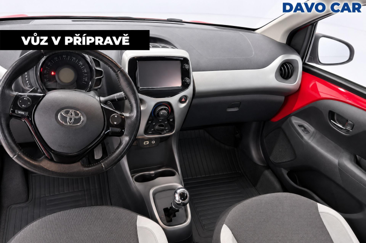 Toyota Aygo 1,0 VVT-i 51kW CZ Aut. Serv.kniha