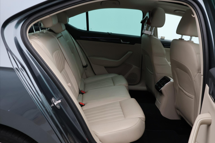 Škoda Superb 2,0 TDI 140kW DSG 4x4 CZ L&K