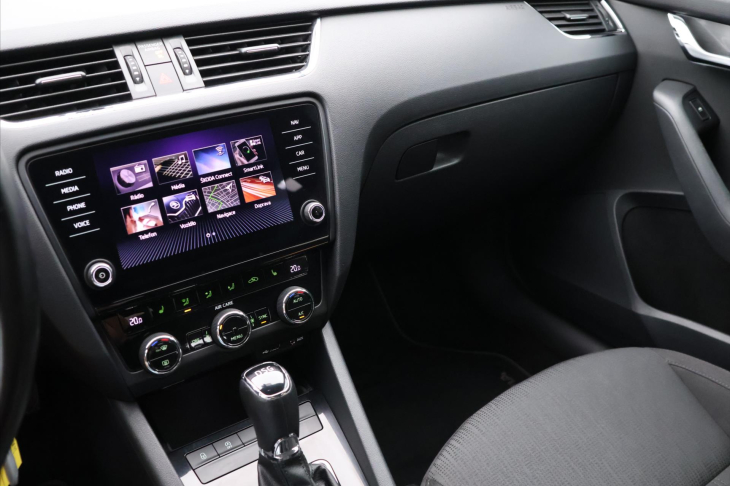 Škoda Octavia 1,6 TDi 85 kW Style Tažné Klima