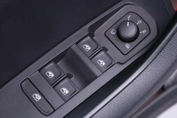 Škoda Karoq 2,0 TDI 110kW Style Matrix DPH