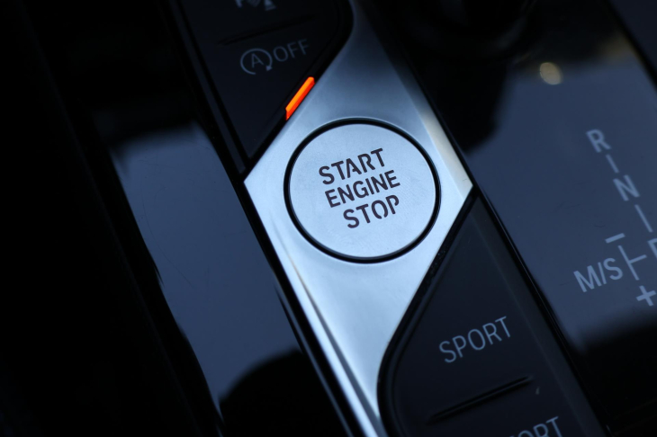 BMW Řada 2 1,5 218i GC M-Sport Aut.