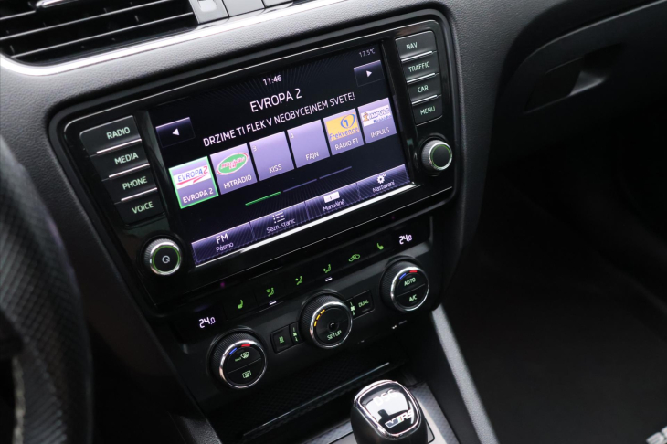 Škoda Octavia 2,0 TDI 135kW DSG Webasto RS