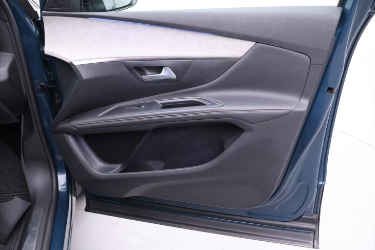 Peugeot 5008 2,0 BlueHDI 130kW CZ 1.Maj. GT