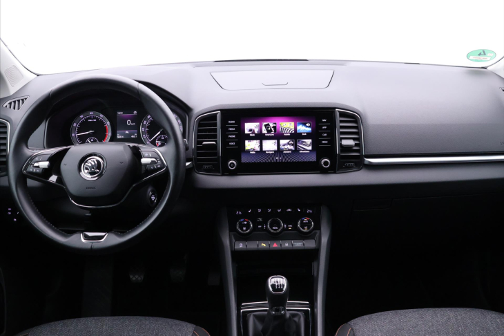 Škoda Karoq 1,0 TSI 81kW Clever LED DPH