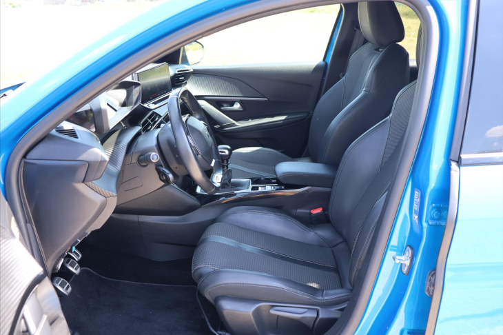 Peugeot 208 1,2 PT 74kW GT-Line LED