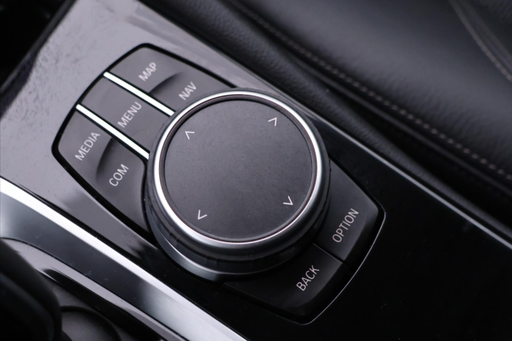 BMW Řada 5 2,0 520d 140 kW CZ DPH 1.Maj.