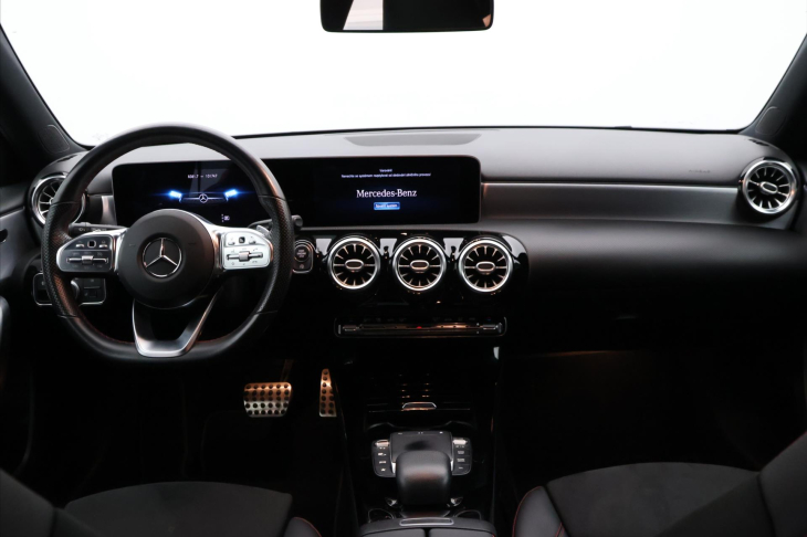 Mercedes-Benz Třídy A 1,5 180d 85kW Aut. CZ Navi