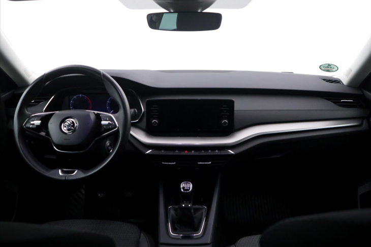 Škoda Octavia 2,0 TDI 85kW Ambition CZ DPH