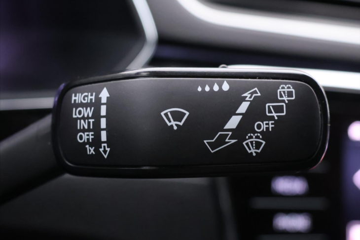 Škoda Superb 2,0 TDI 147kW L&K LED DSG CZ