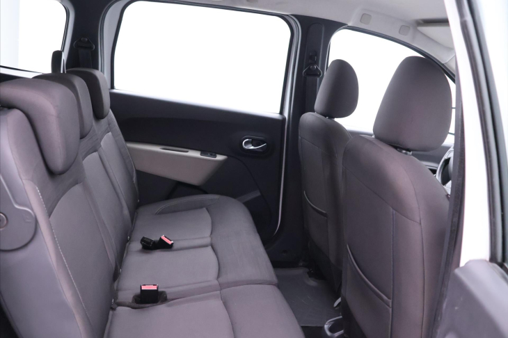 Dacia Lodgy 1,5 dCi 79kW Arctica CZ Tažné