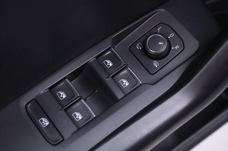 Volkswagen T-Cross 1,5 TSI DSG Style DPH Virtual