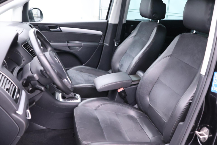 Volkswagen Sharan 2,0 TDI 130kW DSG Highline Xenon