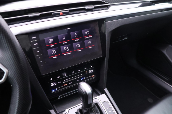 Volkswagen Arteon 2,0 TSI 200kW 4MOT R-Line DSG CZ DPH