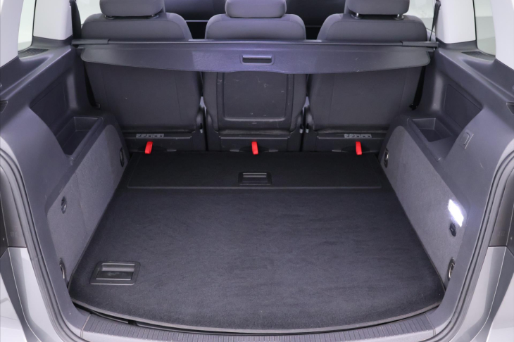 Volkswagen Touran 2,0 TDI 125kW DSG Highline
