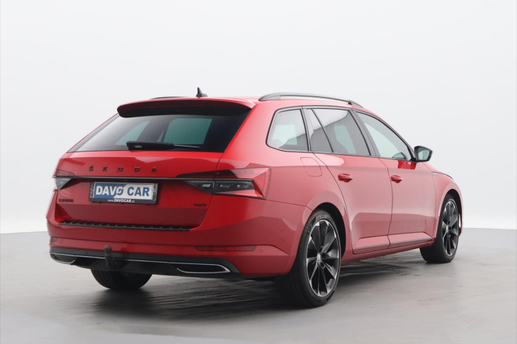 Škoda Superb 2,0 TDI 140kW Sportline 4x4
