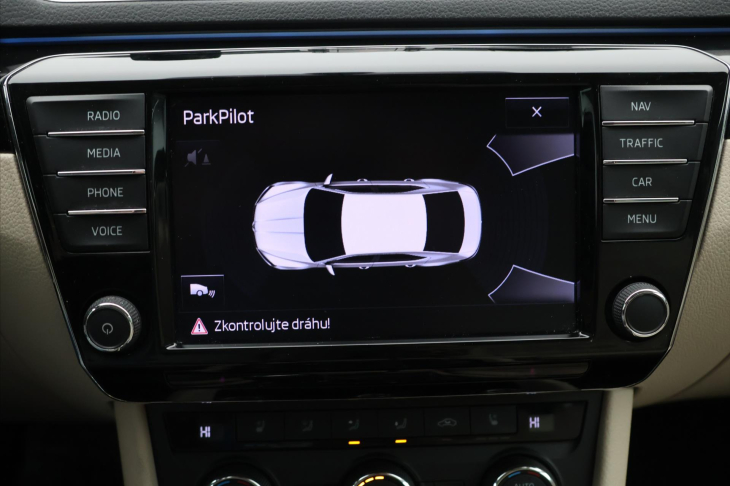 Škoda Superb 2,0 TDI 110kW L&K CZ