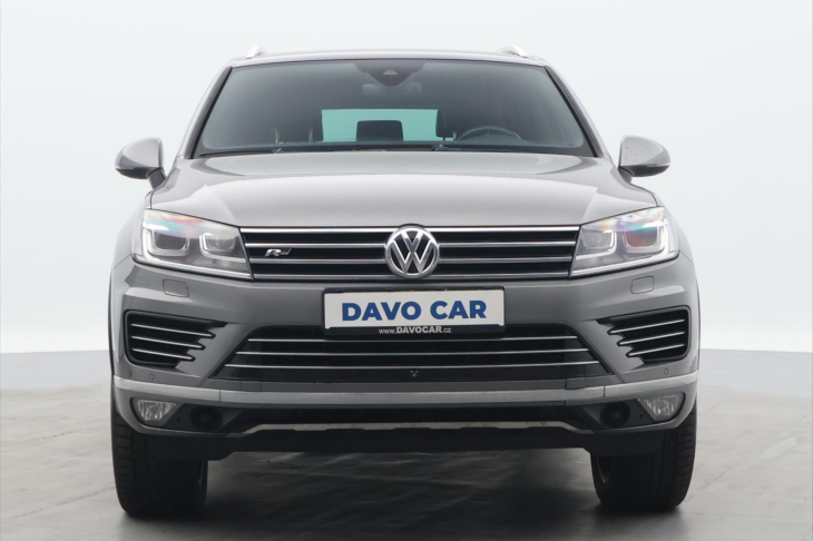 Volkswagen Touareg 3,0 TDI V6 193kW Exclusive CZ DPH