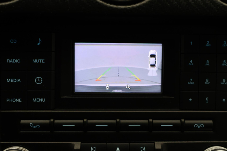 Ford Mustang 3,7 V6 225kW Automat Xenon