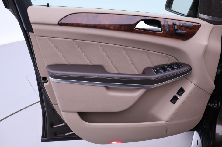 Mercedes-Benz GL 3,0 350 CDI 190kW 4M CZ AMG