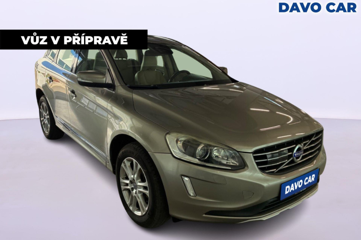 Volvo XC60 2,0 D3 100kW Summum Serv.Kniha