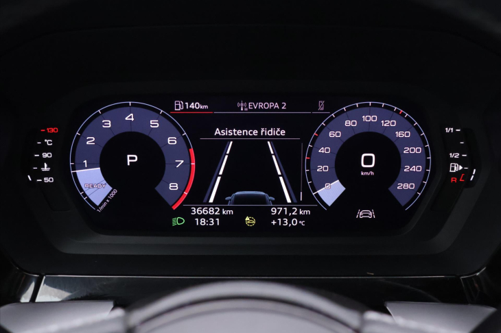 Audi A3 1,5 TSI 110kW S-LINE LED CZ