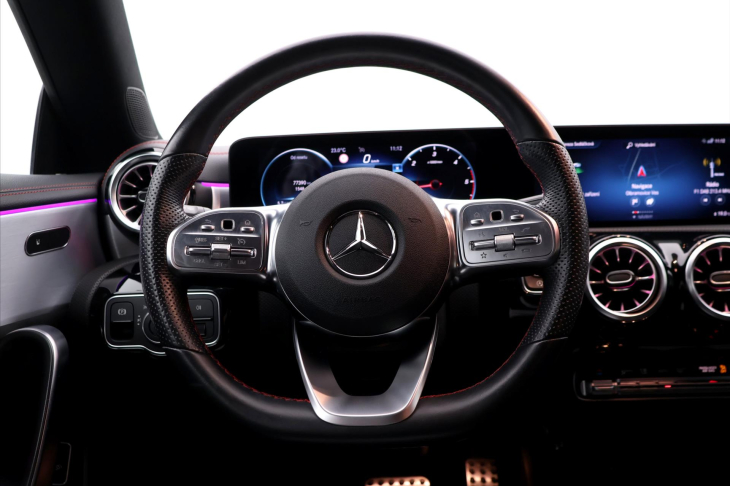 Mercedes-Benz CLA 2,0 200d AMG LINE CZ DPH 77TKM