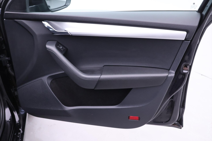 Škoda Octavia 1,0 TSI 85kW Ambition