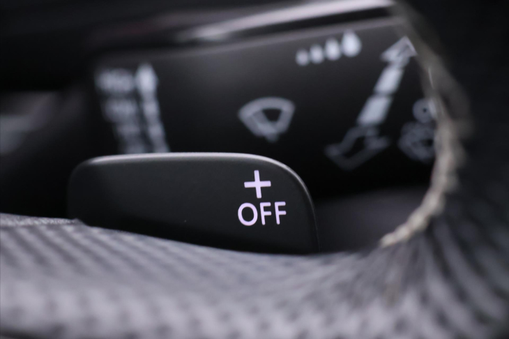 Škoda Karoq 2,0 TDI DSG Sportline Virtual