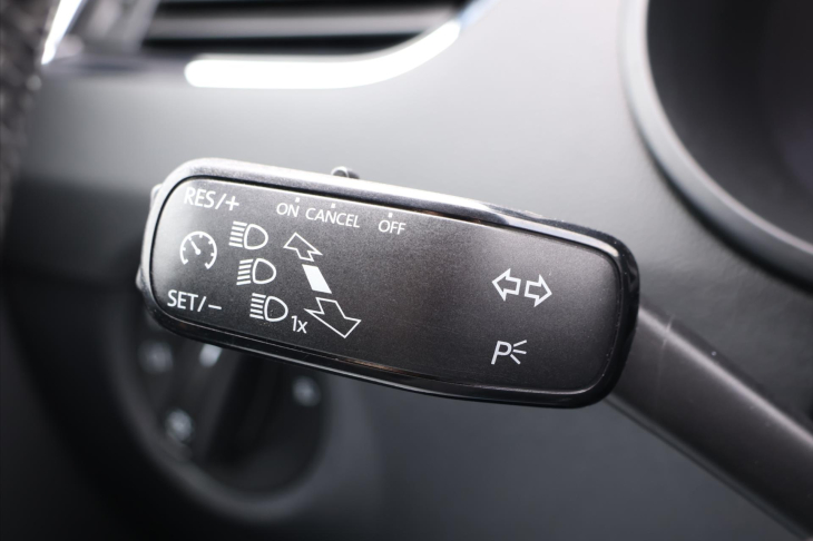 Škoda Octavia 2,0 TDI 4x4 DSG CZ Style Sport