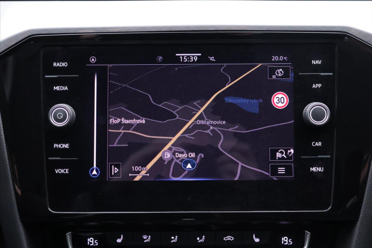 Volkswagen Passat 2,0 TDI 110kW DSG 1.Maj. DPH