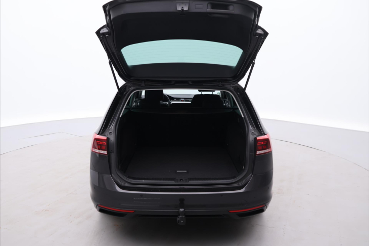 Volkswagen Passat 2,0 TDI 110kW DSG Virtual DPH