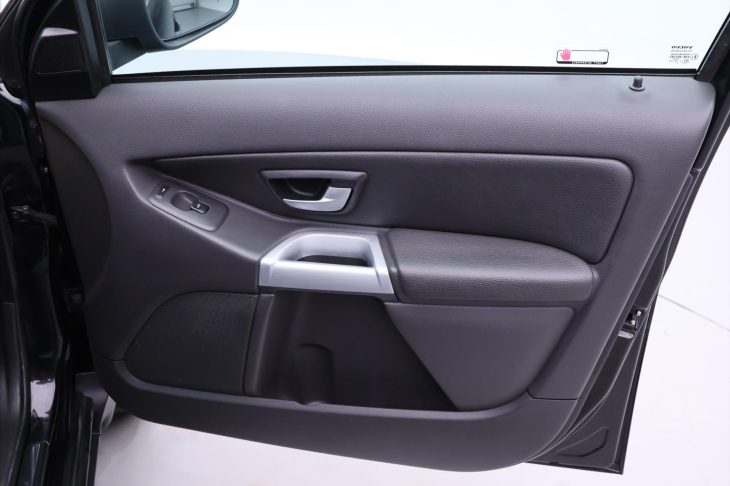 Volvo XC90 2,5 T 154kW Aut. Kůže CZ