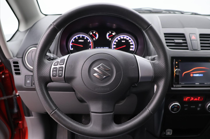 Suzuki SX4 1,6 VVT 88kW Navi 4x4 CZ