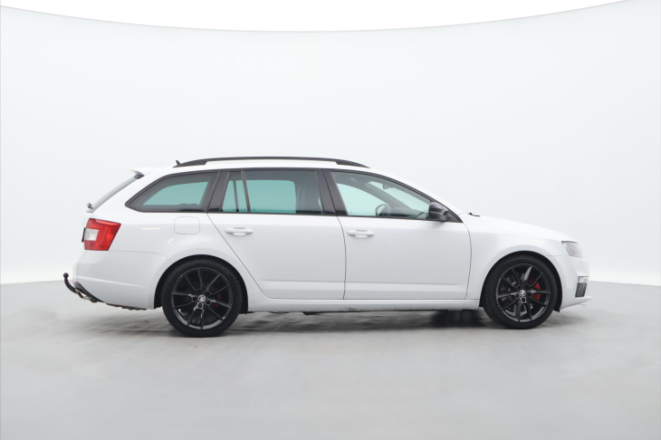 Škoda Octavia 2,0 TSI RS Challenge 1.Maj.