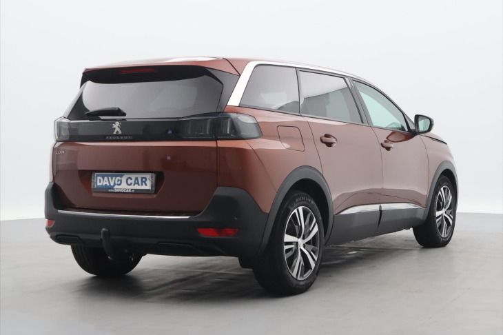 Peugeot 5008 1.2 PT 96kW Allure 7-Míst DPH