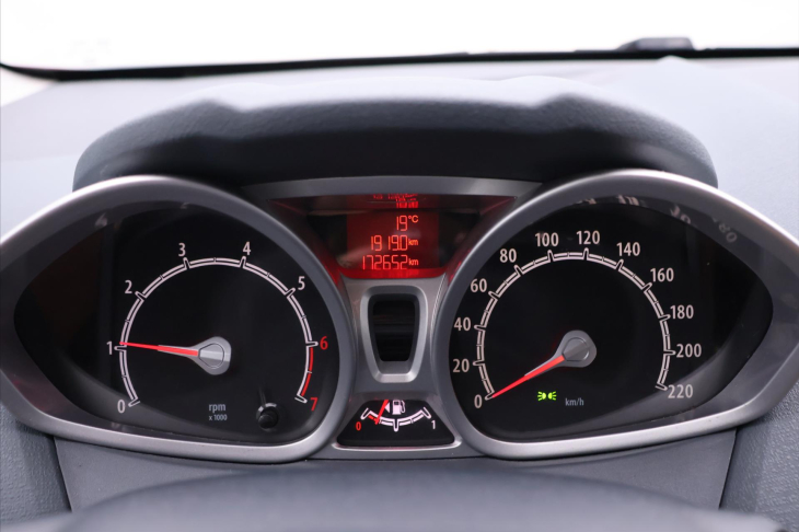 Ford Fiesta 1,2 i CZ Serv.kniha Klima